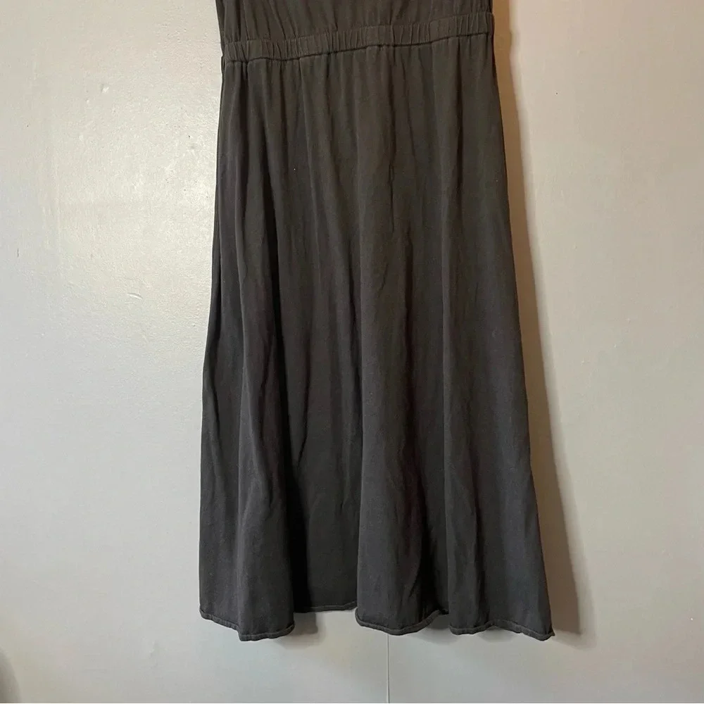J.Crew black sleeveless ruffle trim vneck dress women’s size small